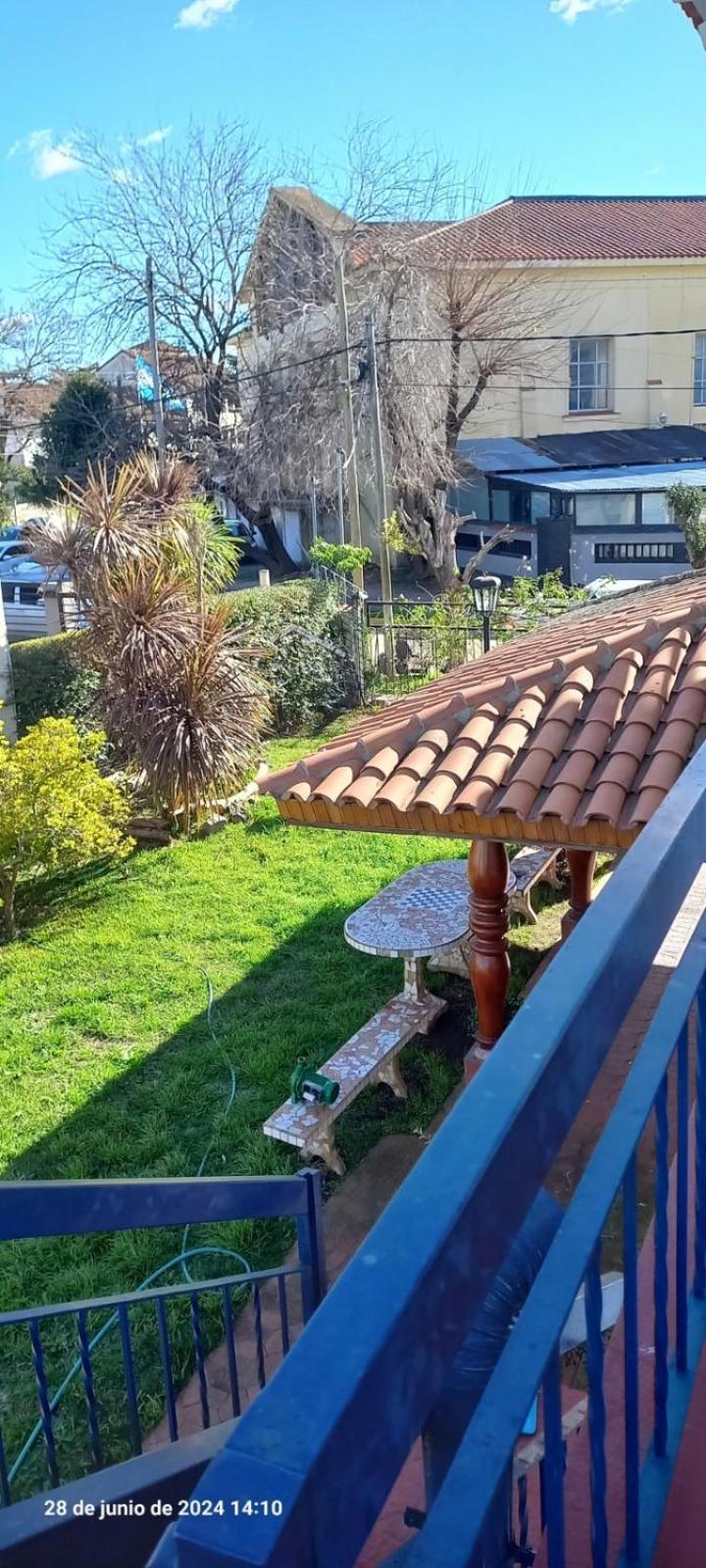 Victoria 3 Bed And Breakfast 埃塞萨 外观 照片
